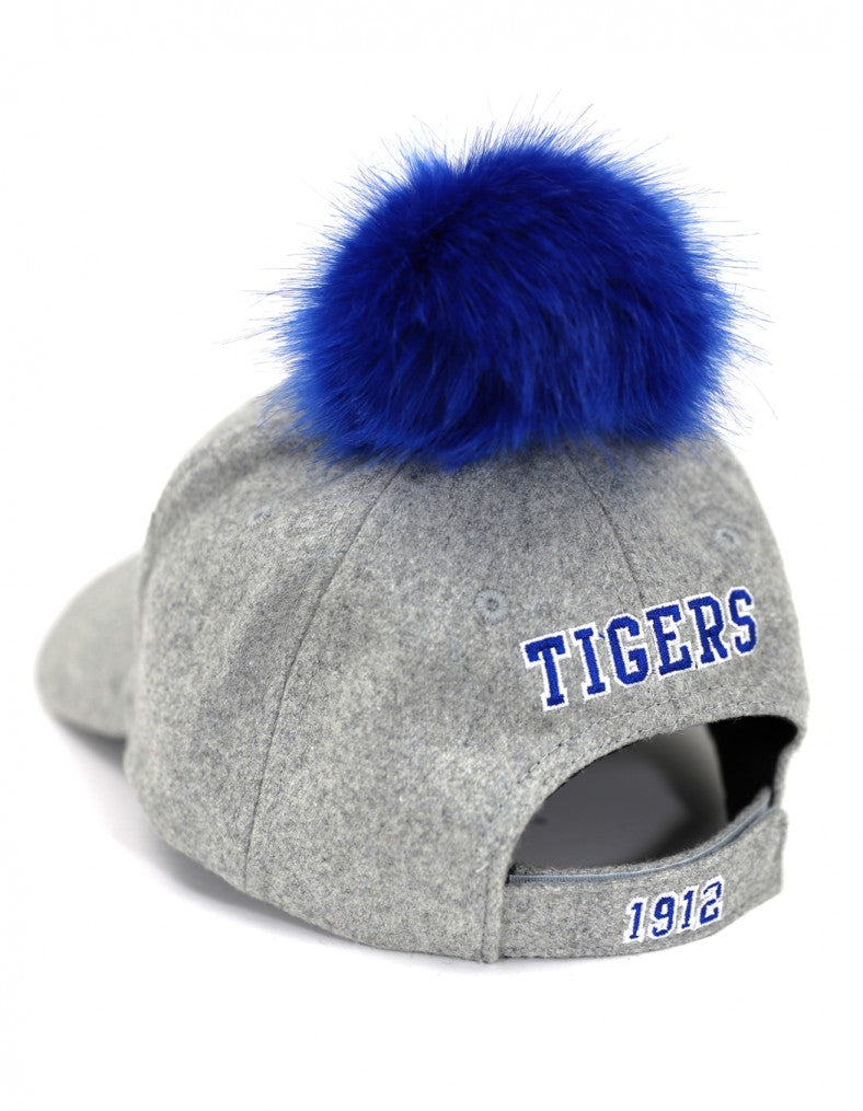 TSU_POMPOM_CAP_BACK-788x1015-1-.jpg